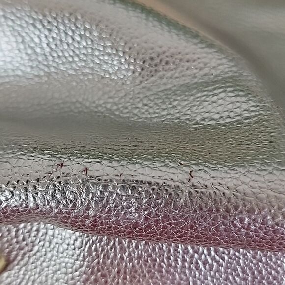 Unbranded silver metallic button studded drawstring shoulder bag - Picture 15 of 15